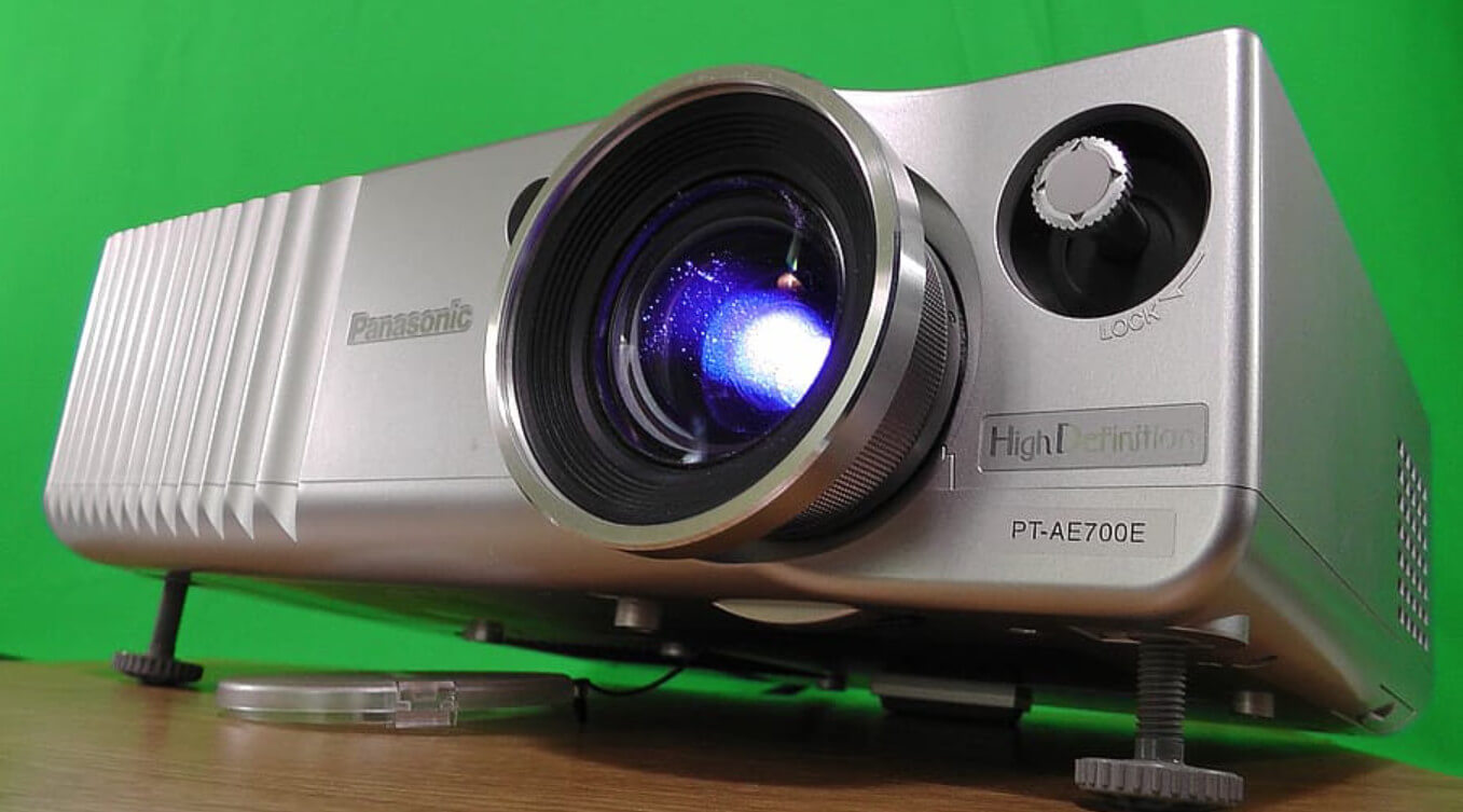 Top 10 Best Projectors For Projection Mapping [PGuided]